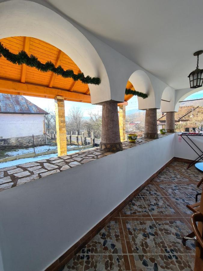 Casa Hera Călimăneşti Esterno foto