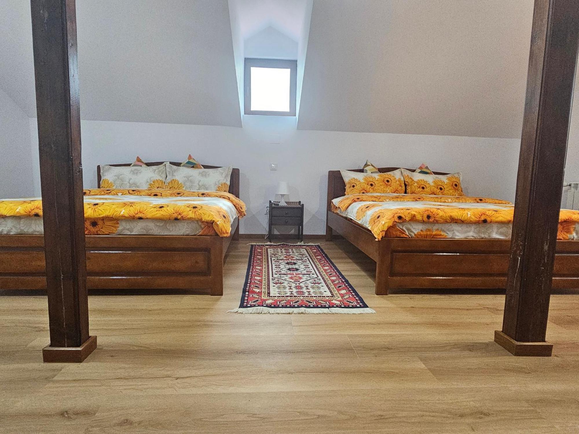 Casa Hera Călimăneşti Camera foto